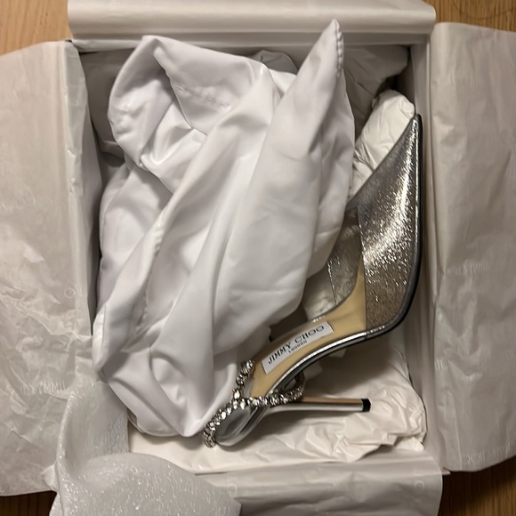 New in Box Jimmy Choo Saeda 39 - Picture 4 of 6